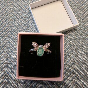 Emerald tanzanite bee ring